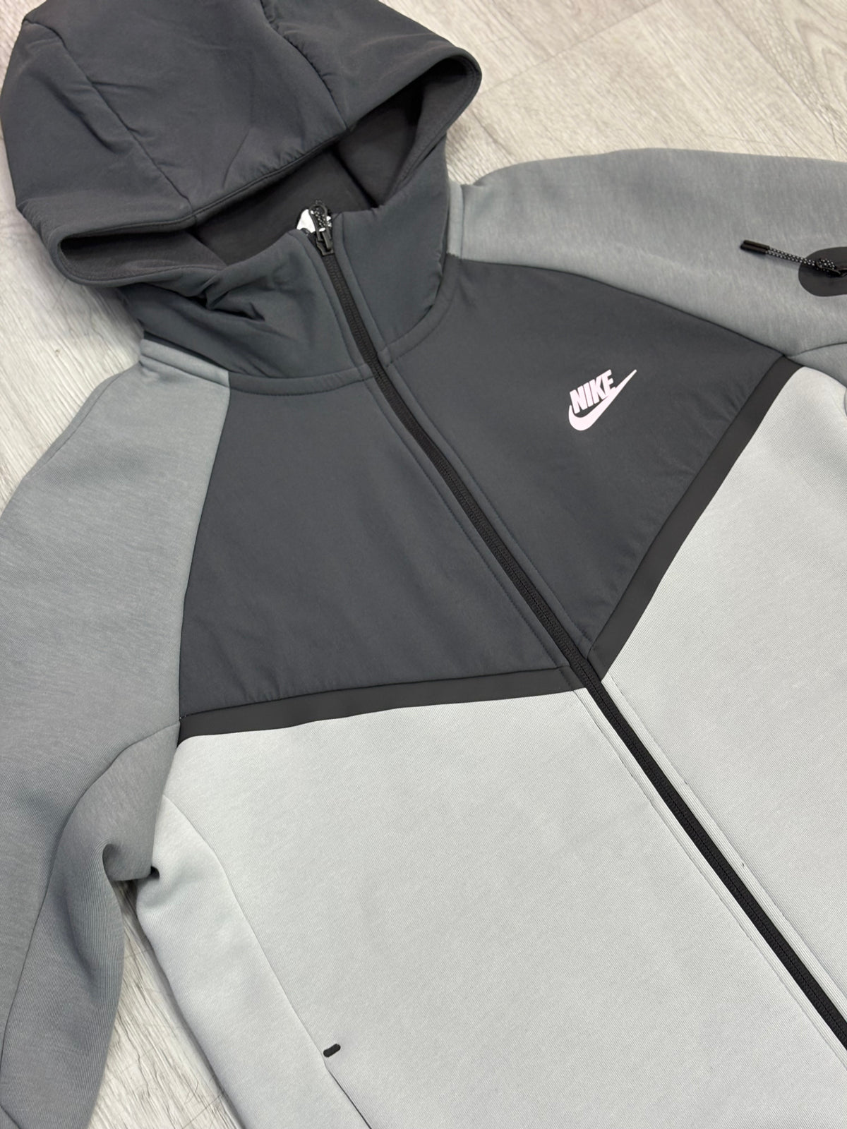 Buzo Nike Tech