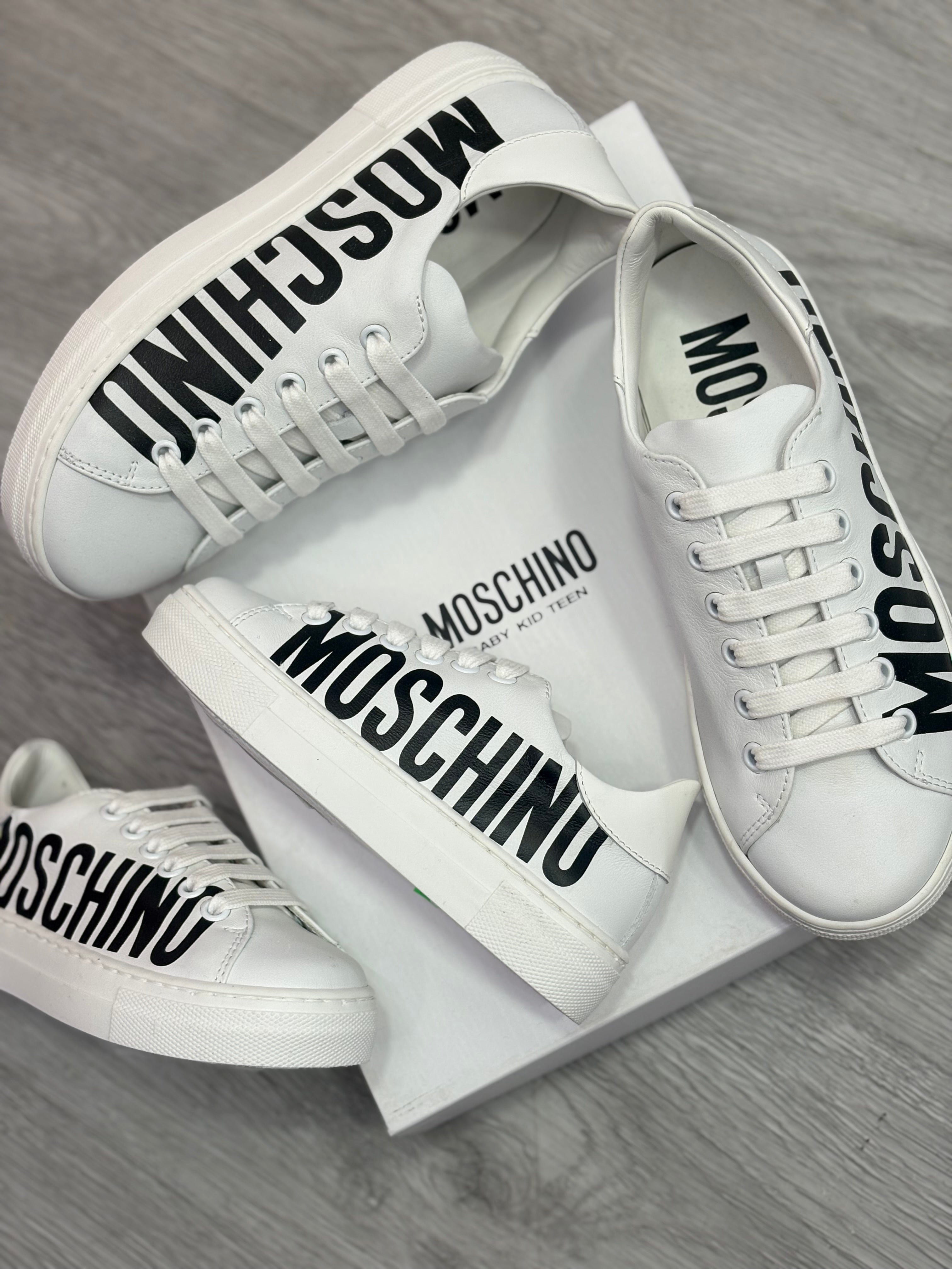 Zapatillas moschino Kids blancas